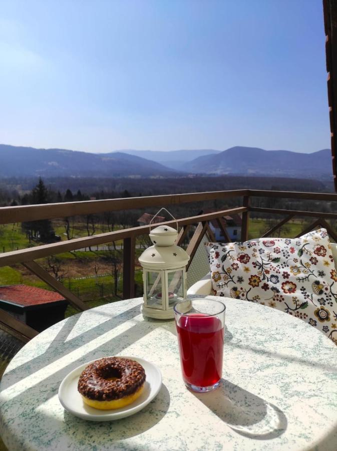 Accommodation "Old Town Dreznik" ราโควิซา ภายนอก รูปภาพ