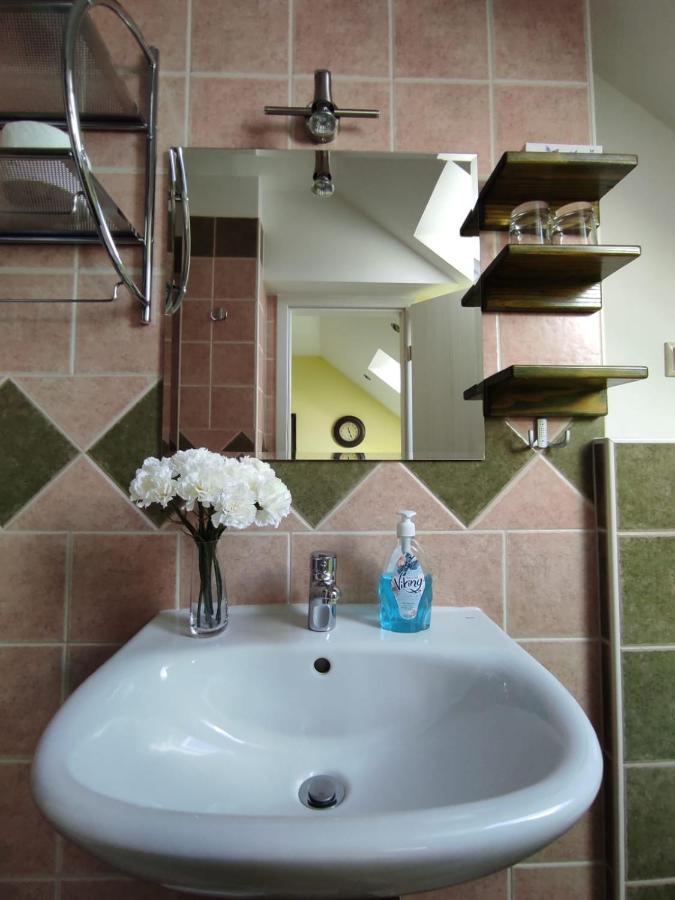 Accommodation "Old Town Dreznik" ราโควิซา ภายนอก รูปภาพ