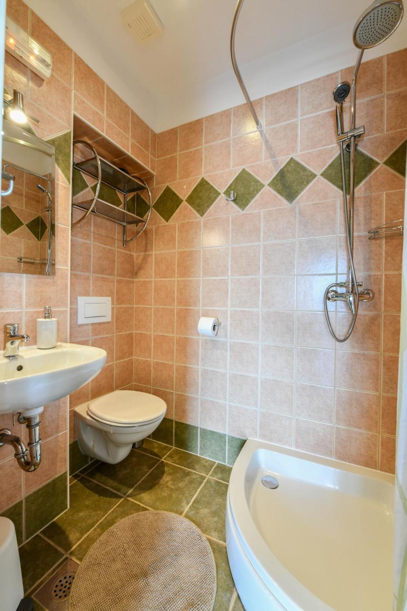 Accommodation "Old Town Dreznik" ราโควิซา ภายนอก รูปภาพ