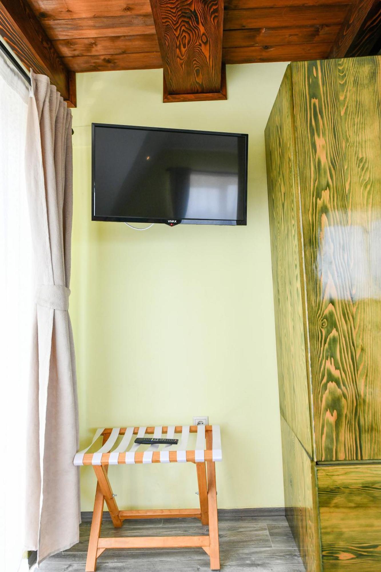 Accommodation "Old Town Dreznik" ราโควิซา ภายนอก รูปภาพ